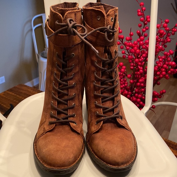 Born Suede Cass Block Heel Boots in Brown Rust Size 10 ⭐️SALE PRICE IS FIRM⭐️ - Picture 2 of 14